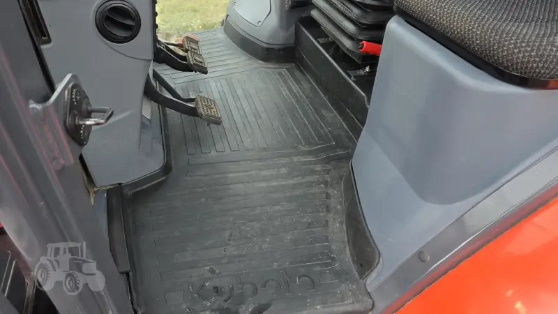 2022 Kubota M7-132 photo 20