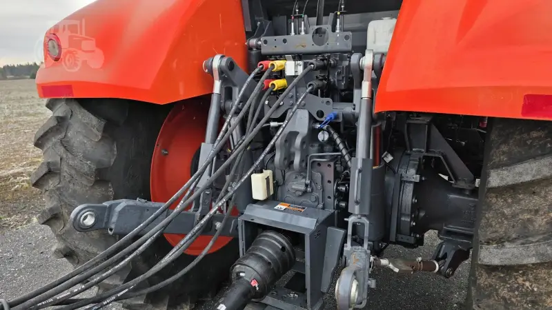 2022 Kubota M7-132 photo 16