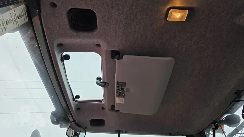2022 Kubota M7-132 photo 22