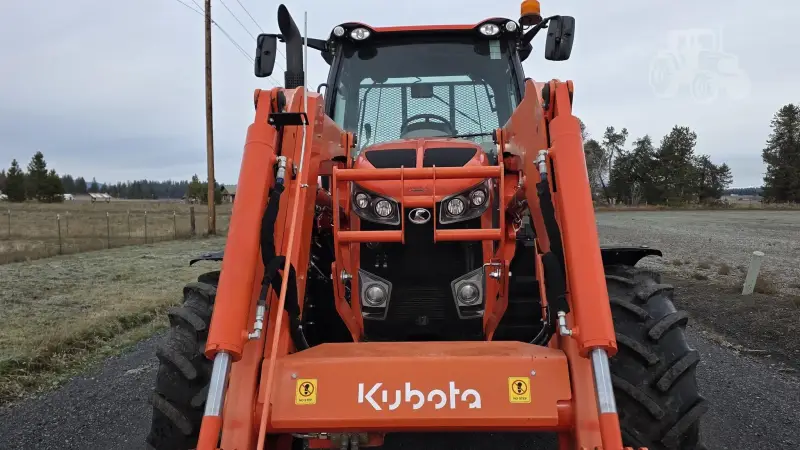 2022 Kubota M7-132 photo 13