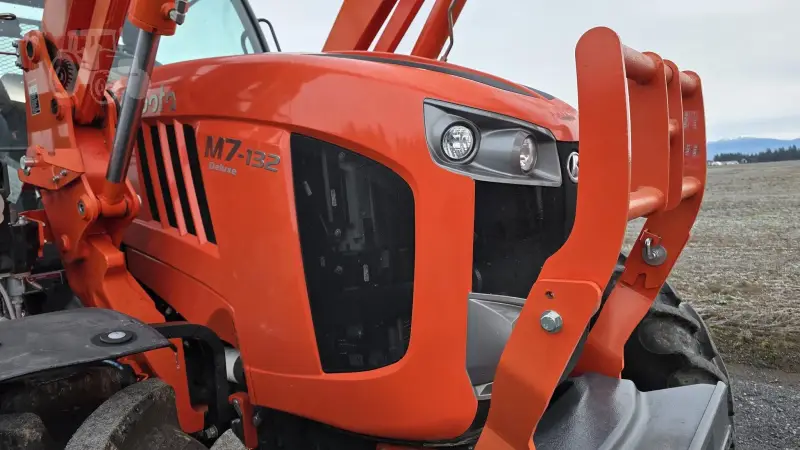 2022 Kubota M7-132 photo 14