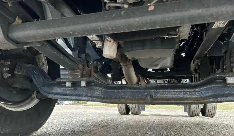 2022 Ford F650 Super Duty photo 14