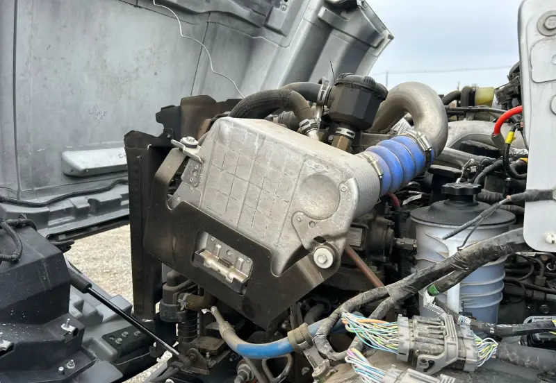 2022 Ford F650 Super Duty photo 42