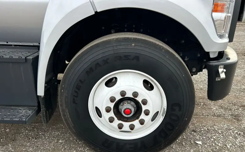2022 Ford F650 Super Duty photo 53
