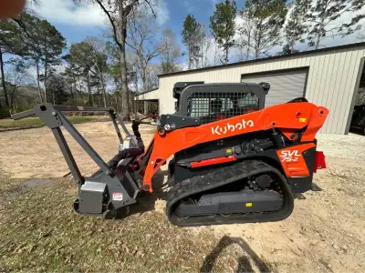 2022 Kubota SVL75-2HFWC – Hi-Flow, Forestry Armor + Full Attachments Package