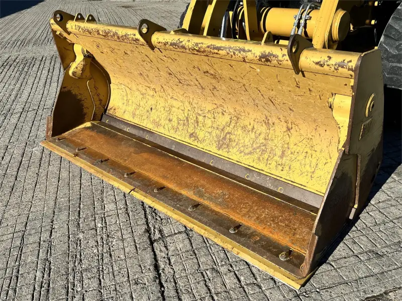 2016 Caterpillar 450F – Backhoe Loader – 4WD photo 20