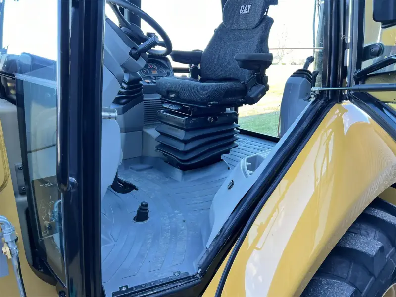 2016 Caterpillar 450F – Backhoe Loader – 4WD photo 28