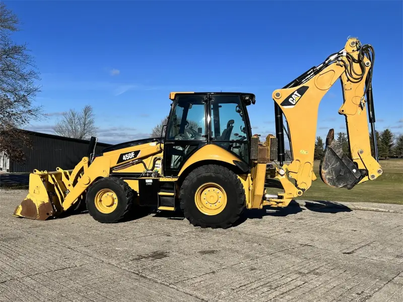 2016 Caterpillar 450F – Backhoe Loader – 4WD photo 3