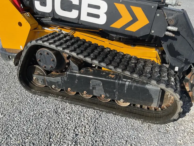 2021 JCB 3TS-8T TELESKID photo 2