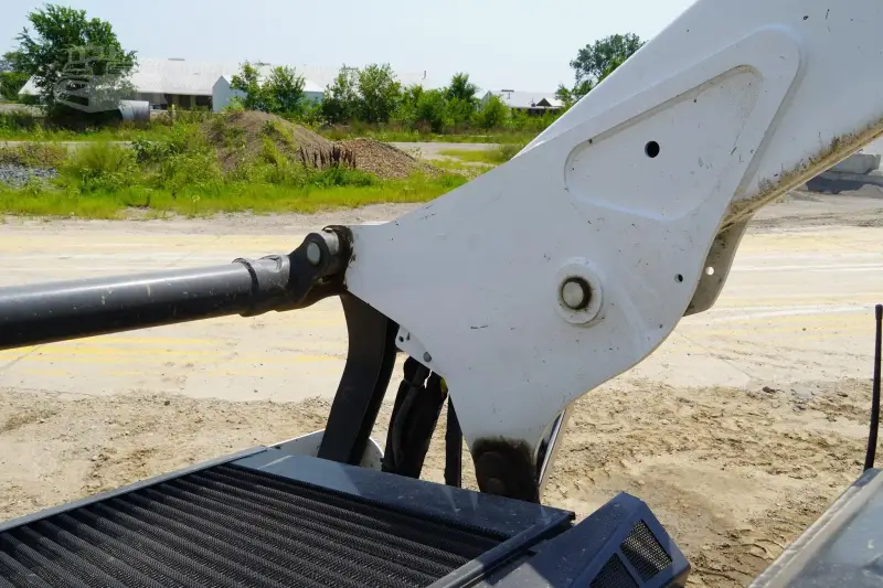 2024 Bobcat T86 photo 55