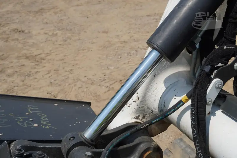 2024 Bobcat T86 photo 60