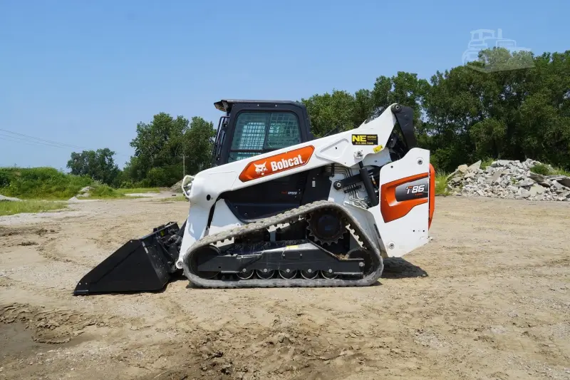 2024 Bobcat T86 photo 14