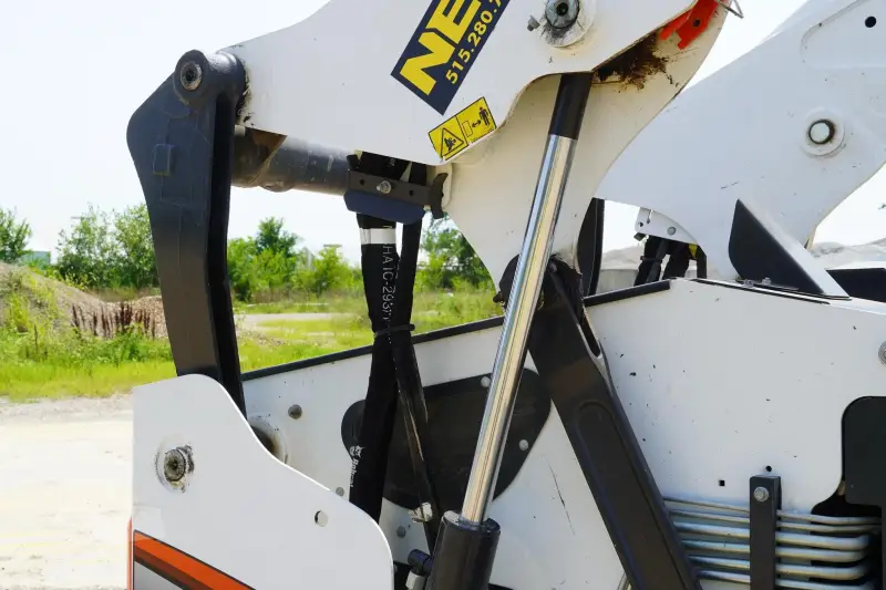 2024 Bobcat T86 photo 51