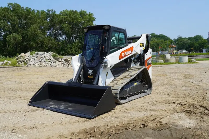 2024 Bobcat T86 photo 10