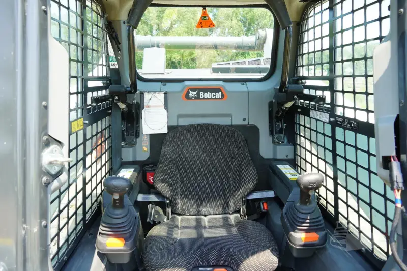 2024 Bobcat T86 photo 73