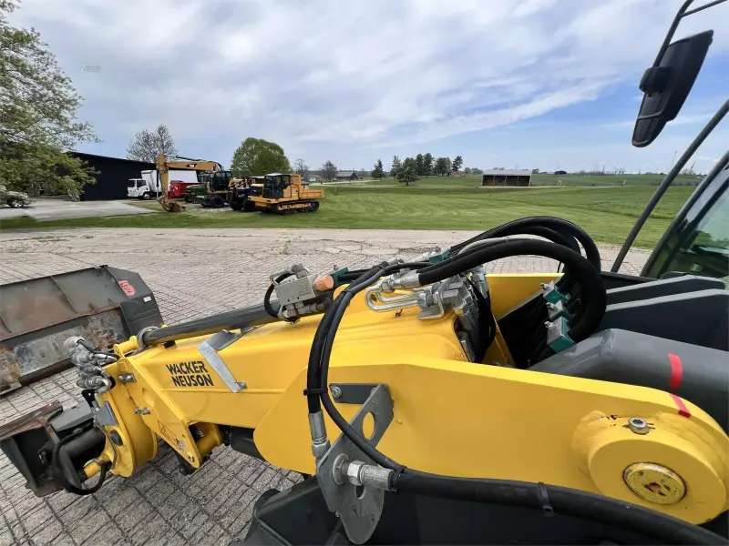2018 Wacker Neuson 8085T – Telescopic Loader – Skid Steer QA photo 7
