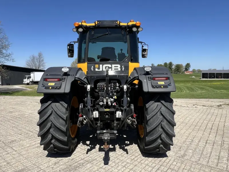 2020 JCB 4220 Fastrac photo 5