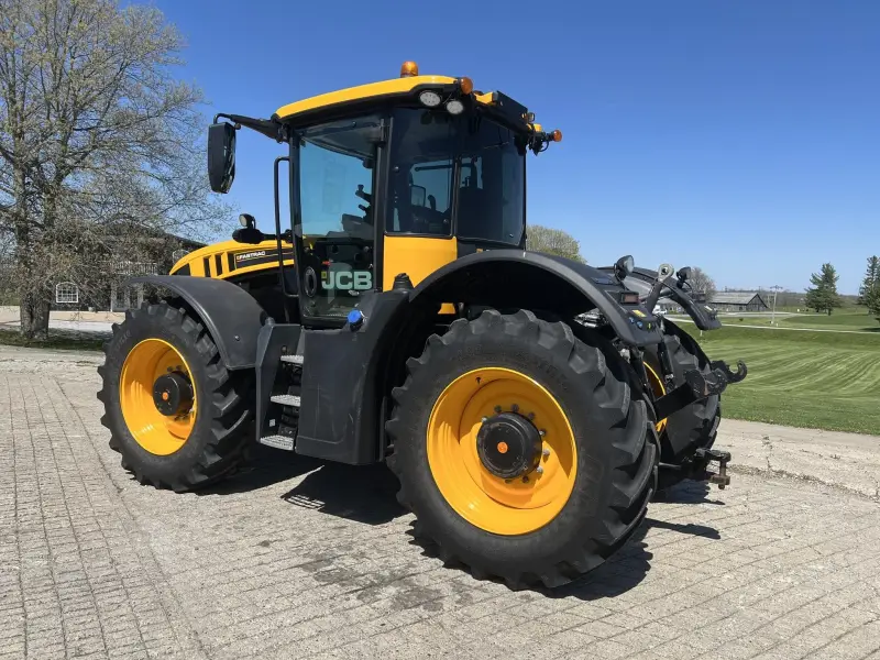 2020 JCB 4220 Fastrac photo 4