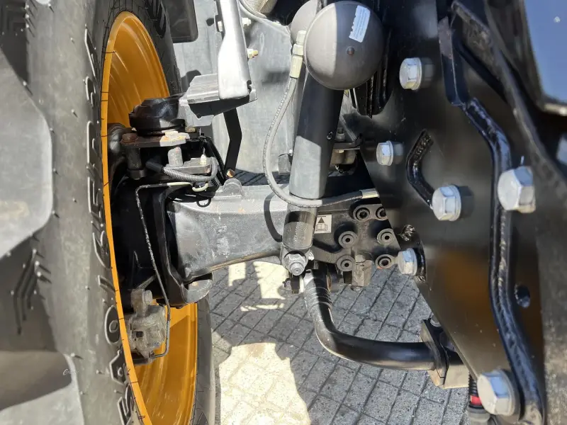 2020 JCB 4220 Fastrac photo 17