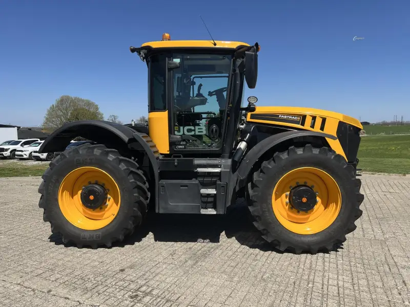 2020 JCB 4220 Fastrac photo 12
