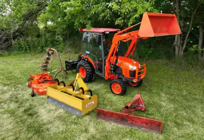 2009 Kubota B3030 4X4 Tractor W Cab Loader Tiller Box Scraper Belly Mower HEAT &amp; A/C!