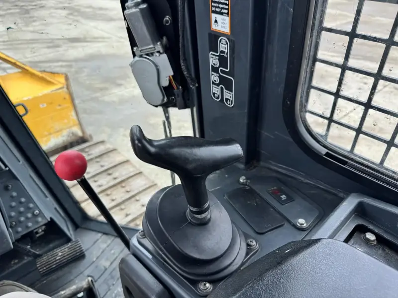 2022 DEERE 650K XLT Crawler Dozer photo 47