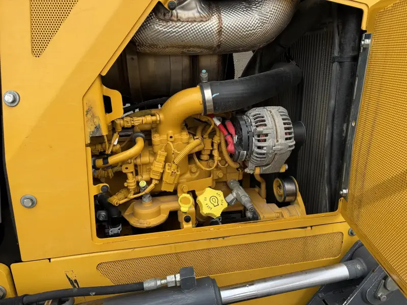 2022 DEERE 650K XLT Crawler Dozer photo 36