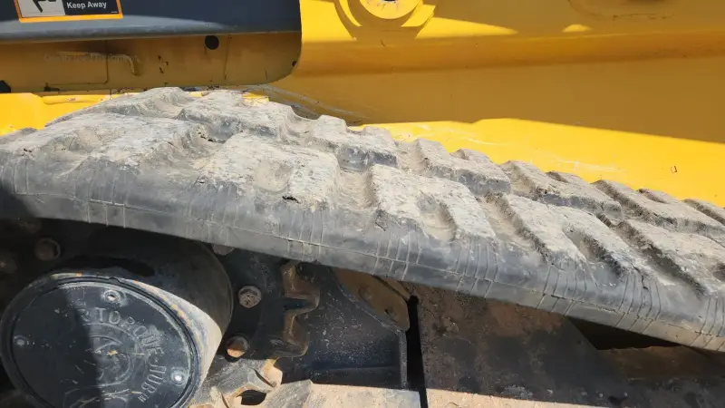 2023 John Deere 331G Compact Track Loader photo 12