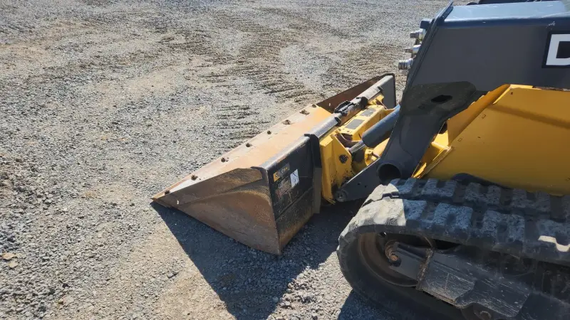2023 John Deere 331G Compact Track Loader photo 21