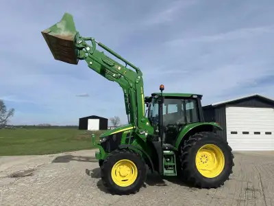 2023 John Deere 6120M